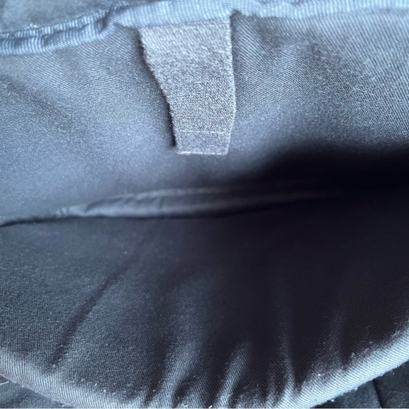 cote et ciel crossbody messenger bag - Picture 11 of 11